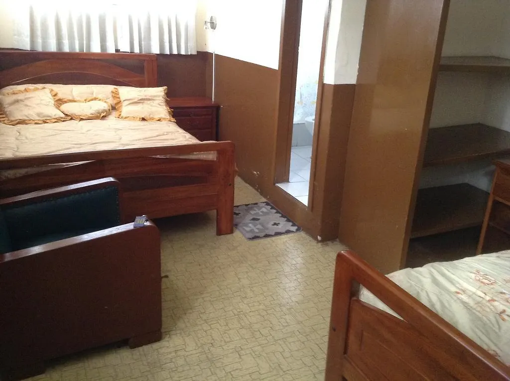 Guest house Benalcazar Hostel Quito Ecuador
