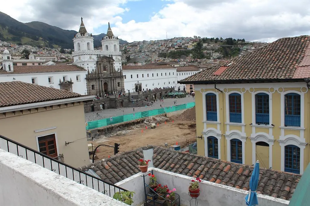 Benalcazar Hostel Quito