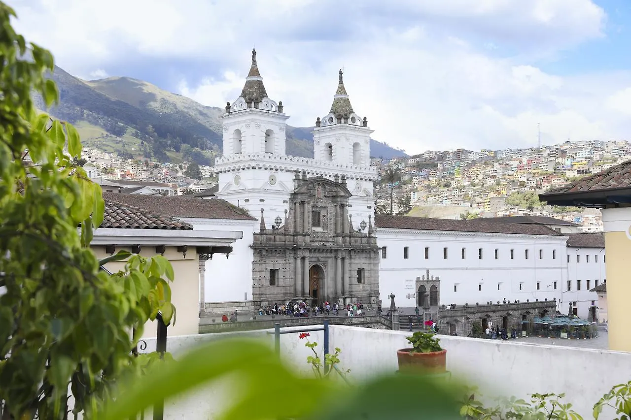 Benalcazar Hostel Quito Ecuador