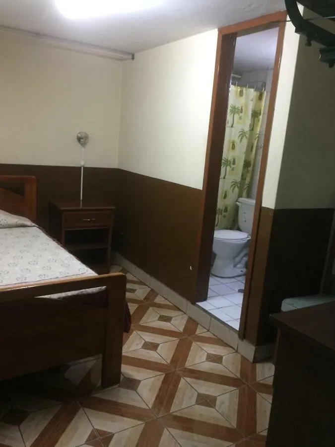 Benalcazar Hostel Quito