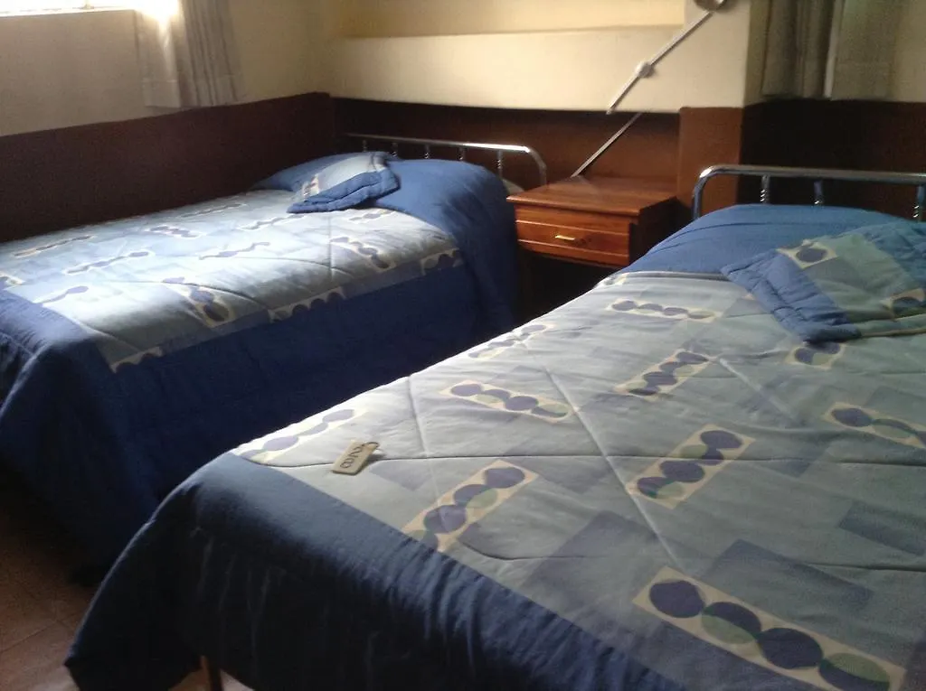 Benalcazar Hostel Quito Guest house